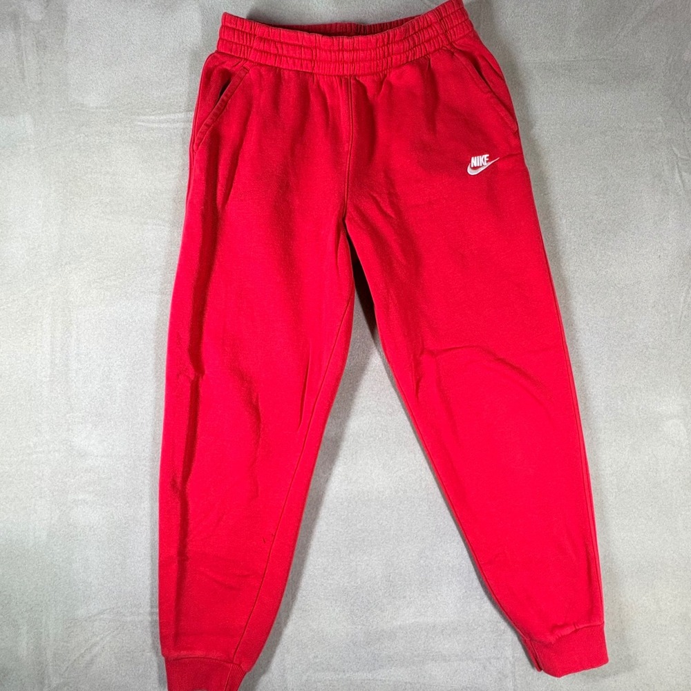 Nike Kids XL Red Sportswear Club Fleece Joggers Sweatpants BV7427-657